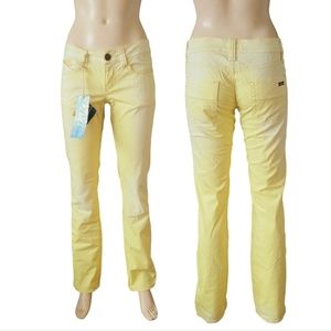 NWT Y2K Killah Super Low Rise Straight Leg Jeans Light yellow size 28